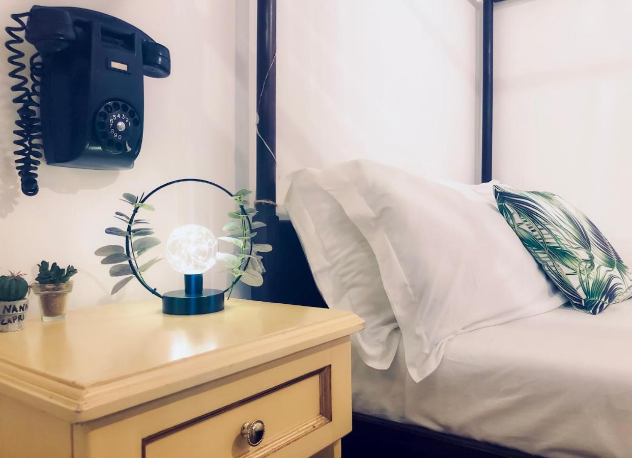 Jungle 13 - Room And Apartments Napoli Ngoại thất bức ảnh